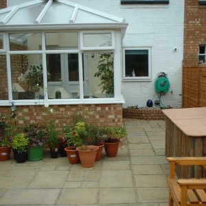 small-back-garden-wth-no-grass